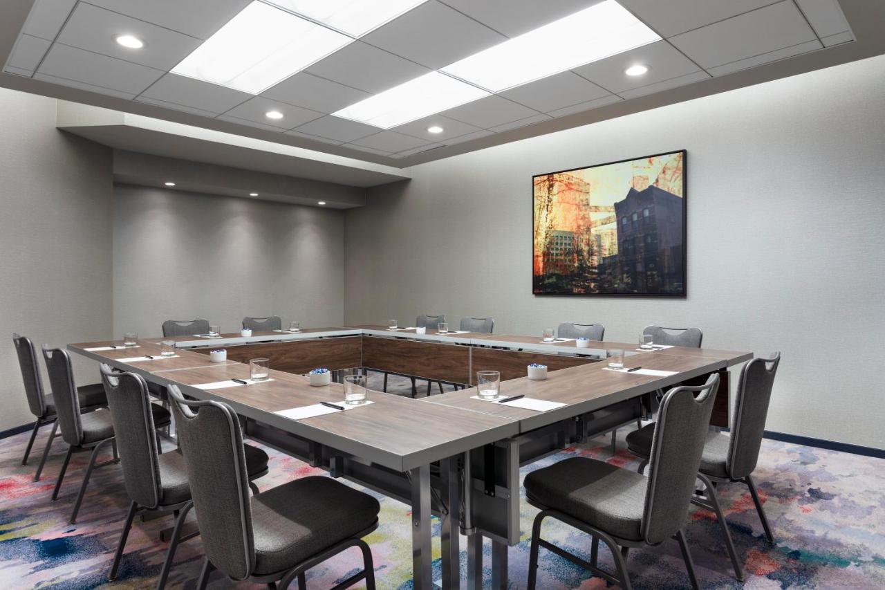 The Lofton Hotel Minneapolis, Tapestry Collection By Hilton Exterior foto